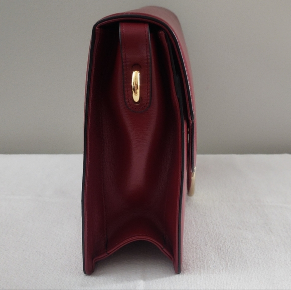 Authentic Gucci GG Marmont Red Leather Shoulder Bag Gold Hardware Gucci Handbag - Picture 5 of 14